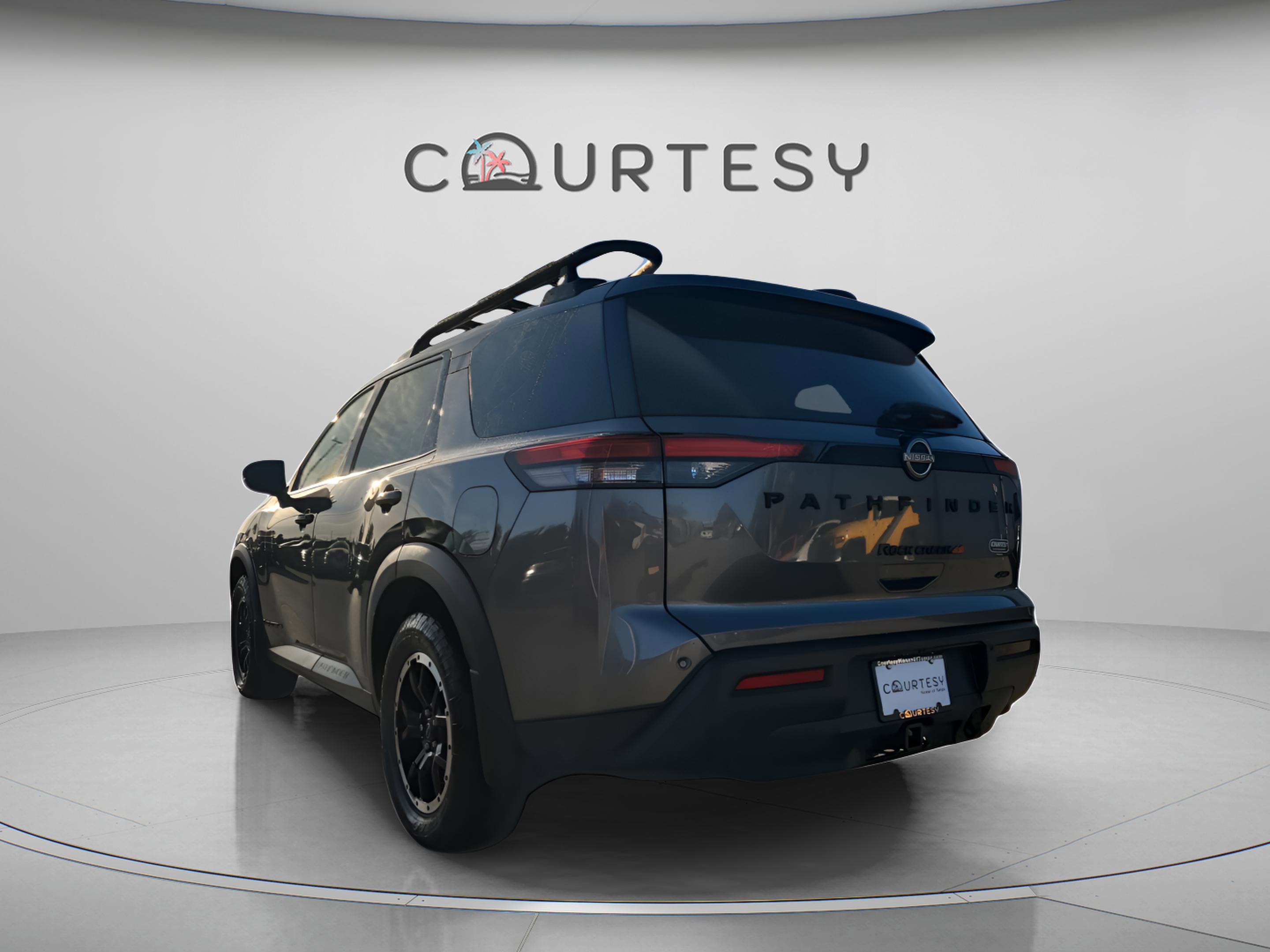 Certified 2023 Nissan Pathfinder Rock Creek image 2