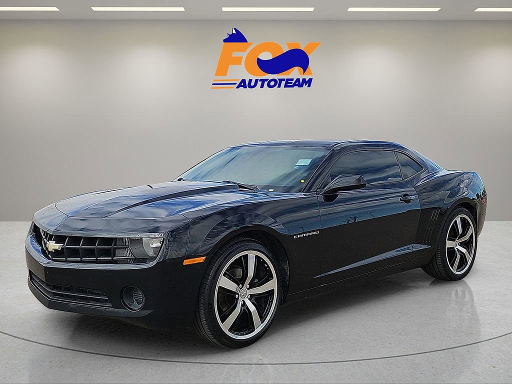 Used 2013 Chevrolet Camaro LS RWD image 1
