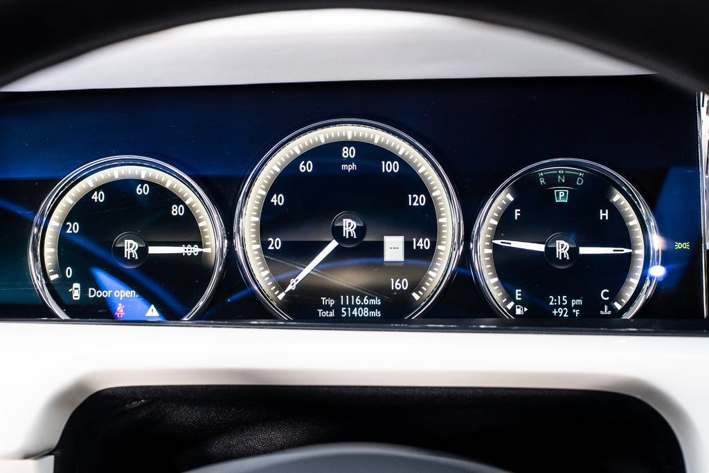 Used 2019 Rolls-Royce Phantom Sedan RWD image 39