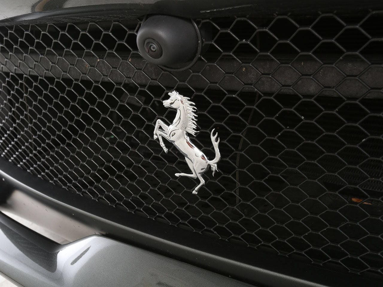 Used 2020 Ferrari 812 Superfast RWD image 8