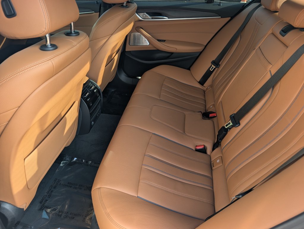 Used 2021 BMW 540i xDrive w/ M Sport Package AWD/4WD image 26