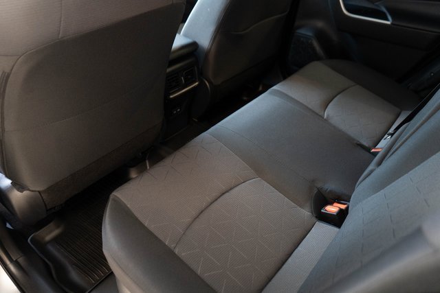 Used 2025 Toyota RAV4 XLE image 18