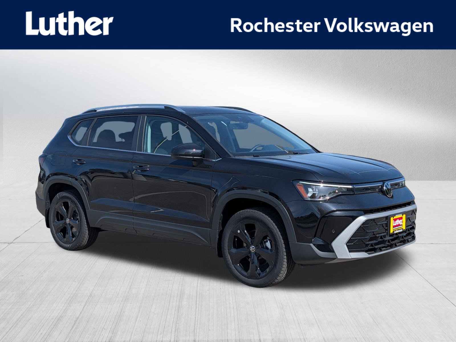 New 2027 Volkswagen Taos SEL AWD/4WD image 1