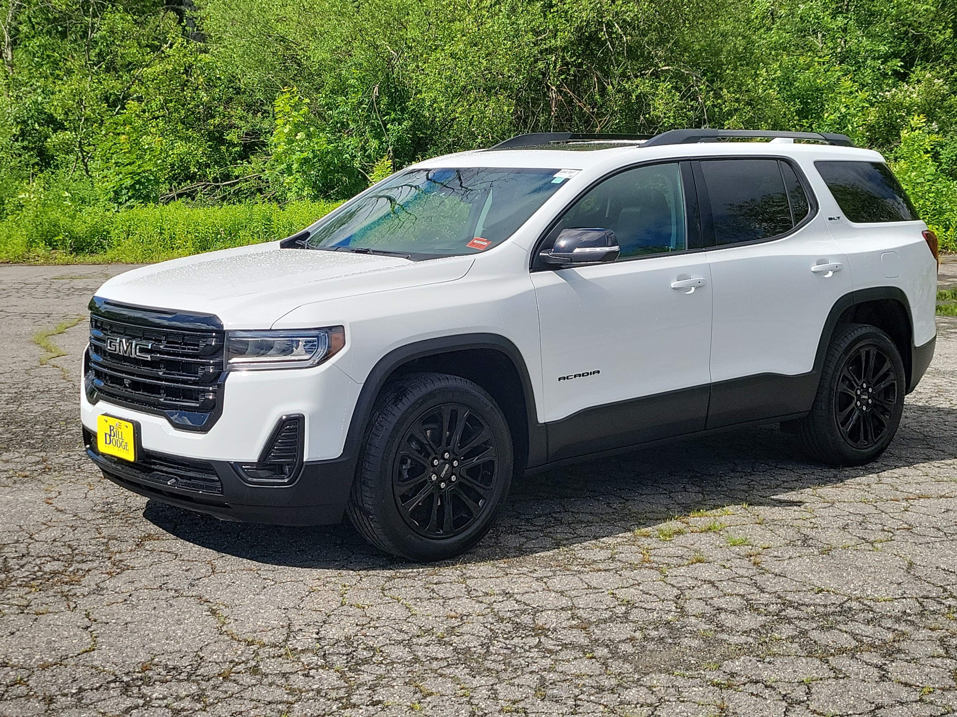 Used 2023 GMC Acadia SLT w/ Elevation Edition