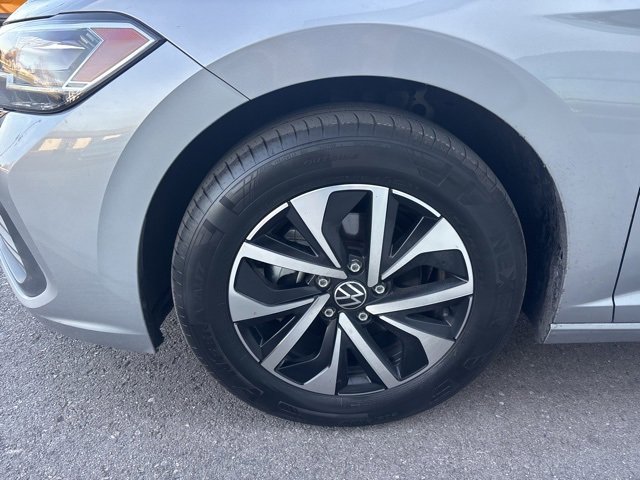 Used 2024 Volkswagen Jetta S image 4