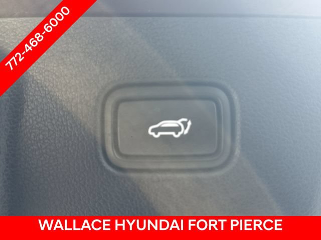 Used 2024 Hyundai Palisade SEL w/ Premium Package FWD image 11