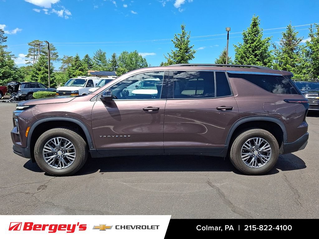 Certified 2024 Chevrolet Traverse LT w/ LPO, Floor Liner Package AWD/4WD image 9