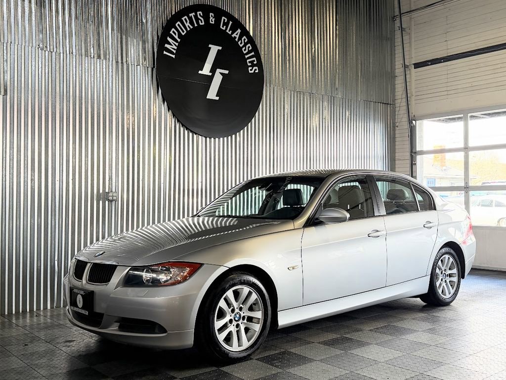 Used 2006 BMW 325xi Sedan AWD/4WD image 1