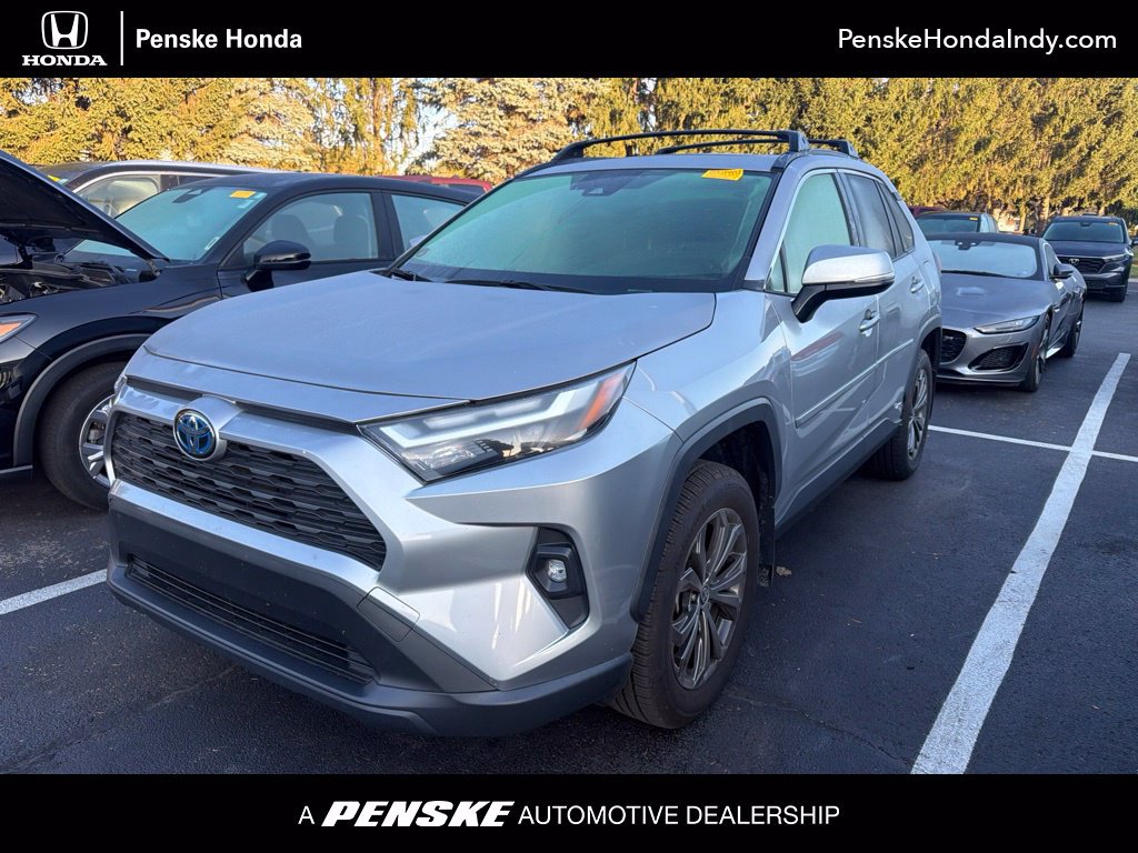 Used 2022 Toyota RAV4 XLE Premium AWD/4WD image 1