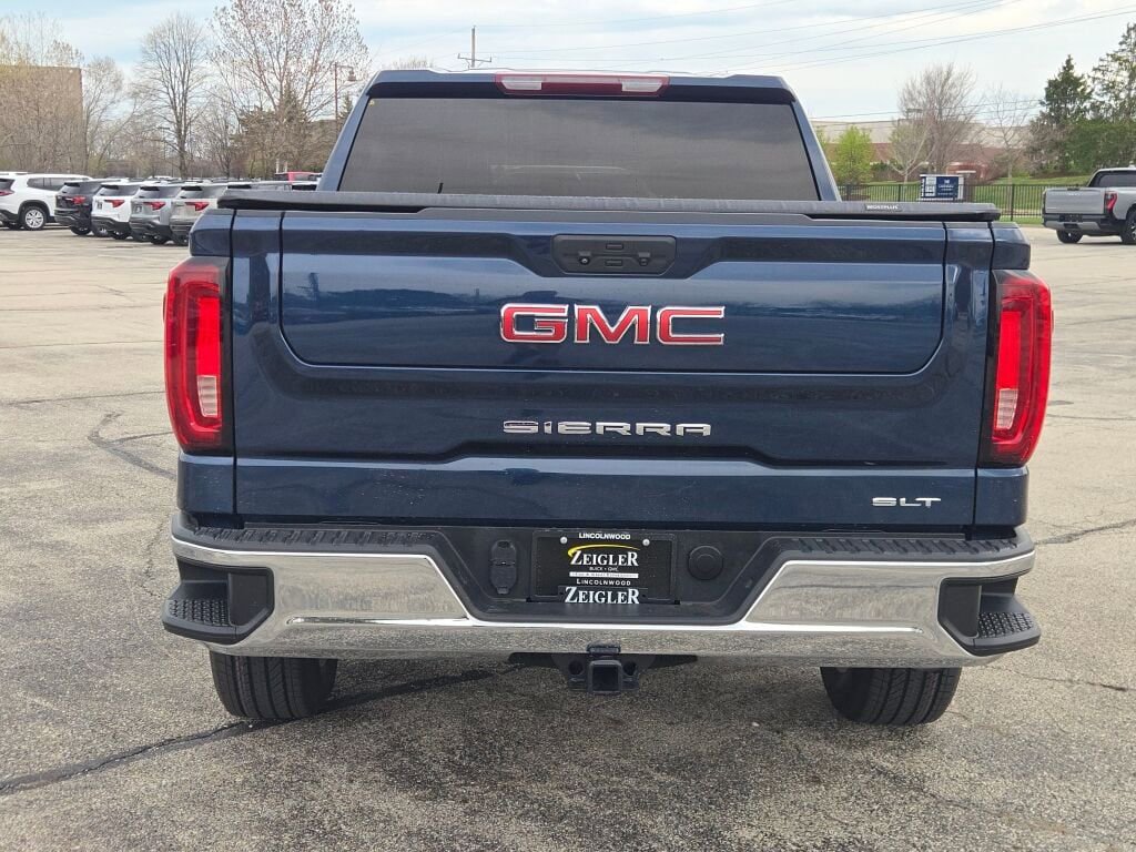 Used 2022 GMC Sierra 1500 SLT w/ SLT Convenience Package AWD/4WD image 14