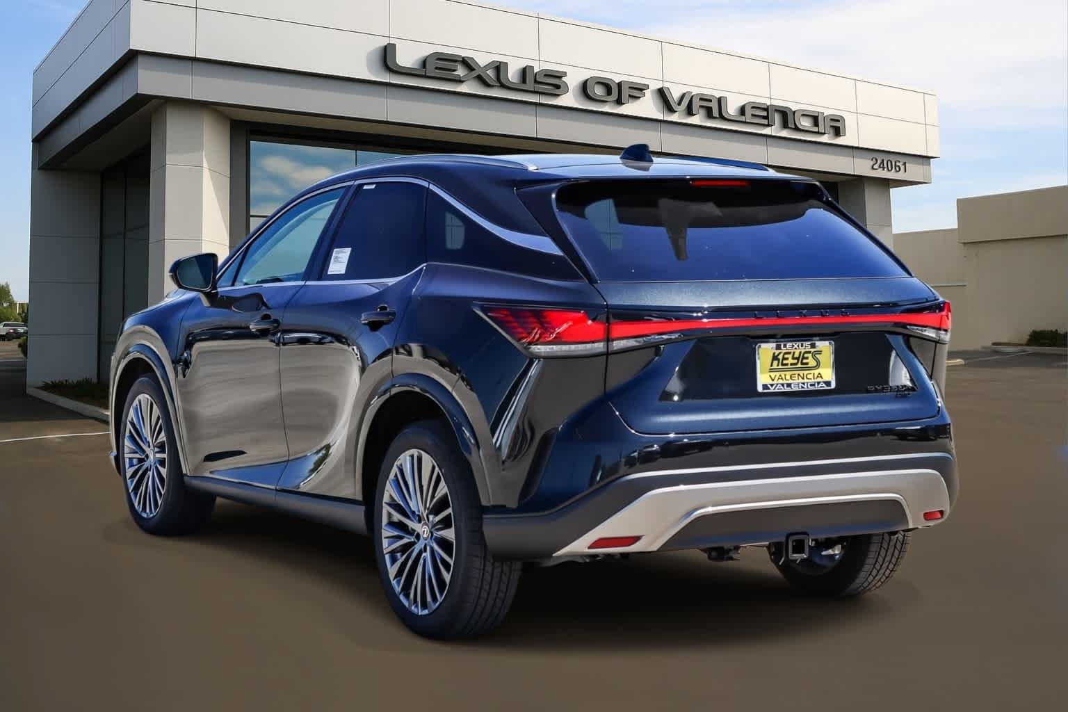 New 2026 Lexus RX 350 w/ Convenience Package AWD/4WD image 2