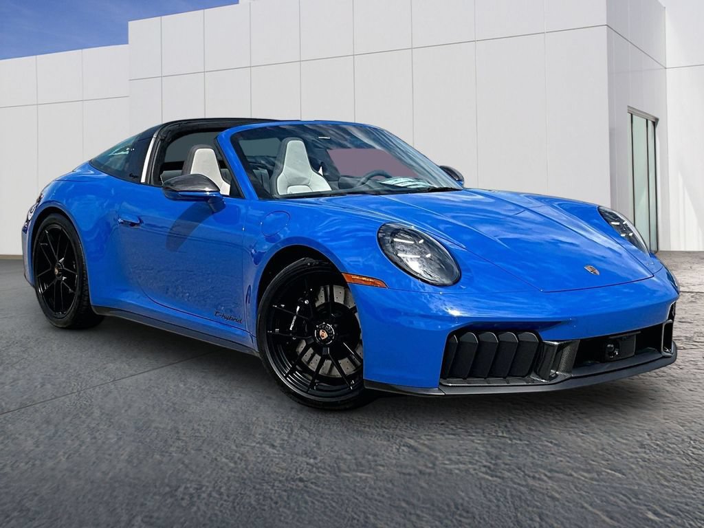 Certified 2026 Porsche 911 Targa 4 GTS AWD/4WD image 9