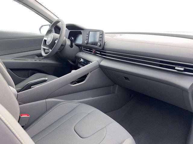 New 2026 Hyundai Elantra Sport FWD image 15