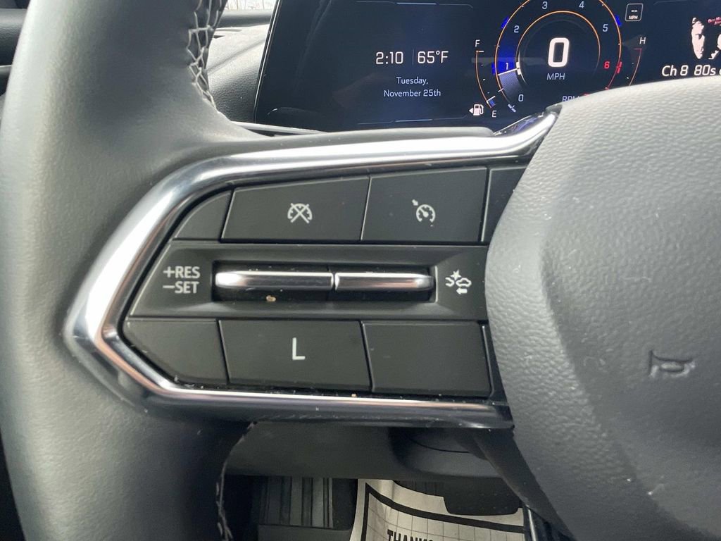 Used 2024 Chevrolet Traverse LT w/ Midnight/Sport Edition image 28