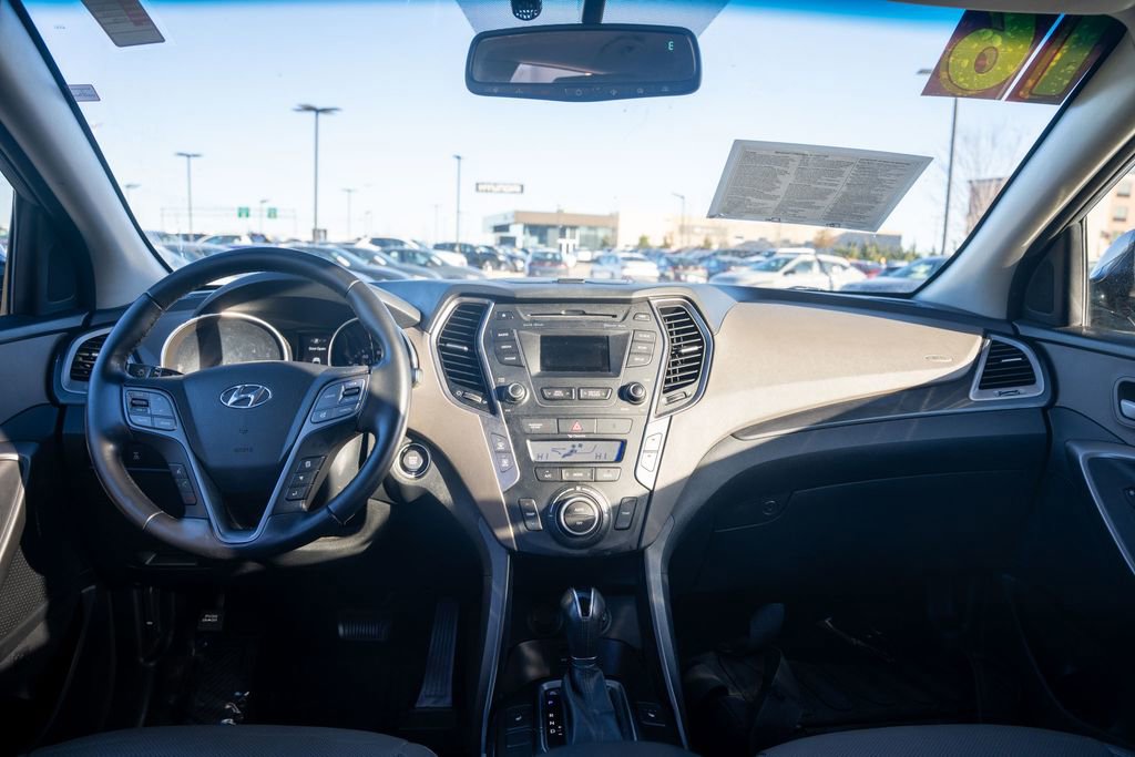 Used 2016 Hyundai Santa Fe Limited image 16