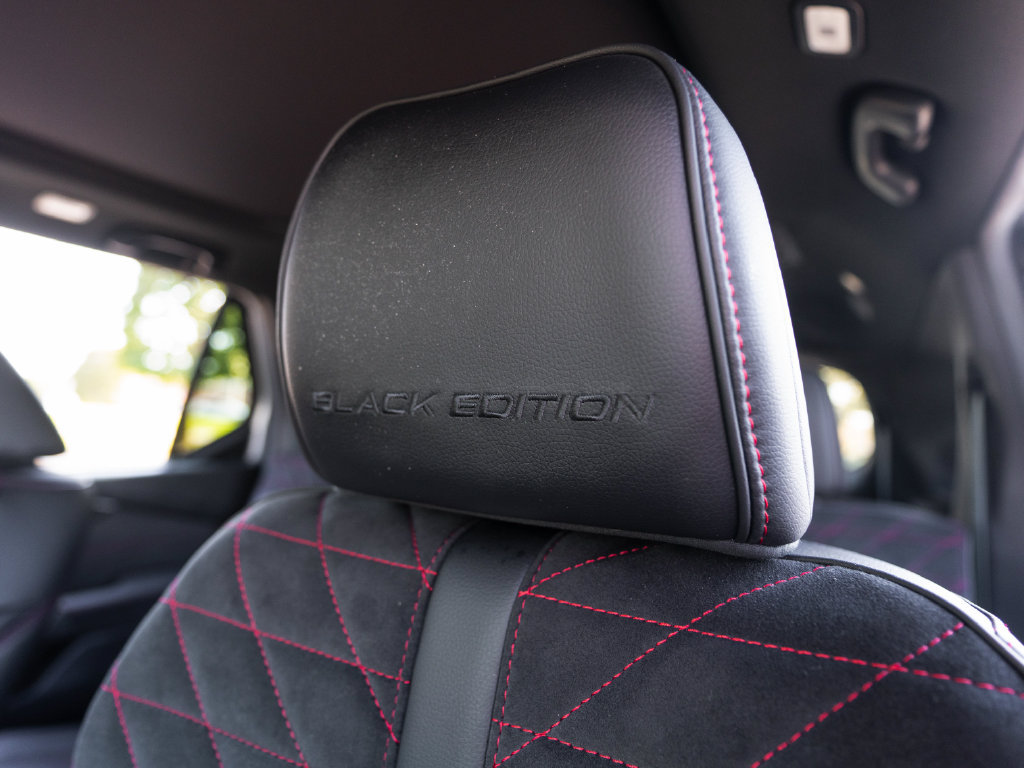 Used 2026 Honda Pilot Black Edition image 9