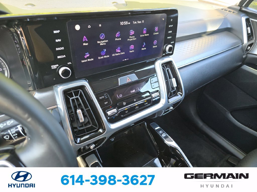 Used 2022 Kia Sorento SX AWD/4WD image 25