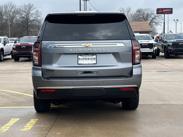 Used 2021 Chevrolet Suburban LS w/ Driver Alert Package image 4