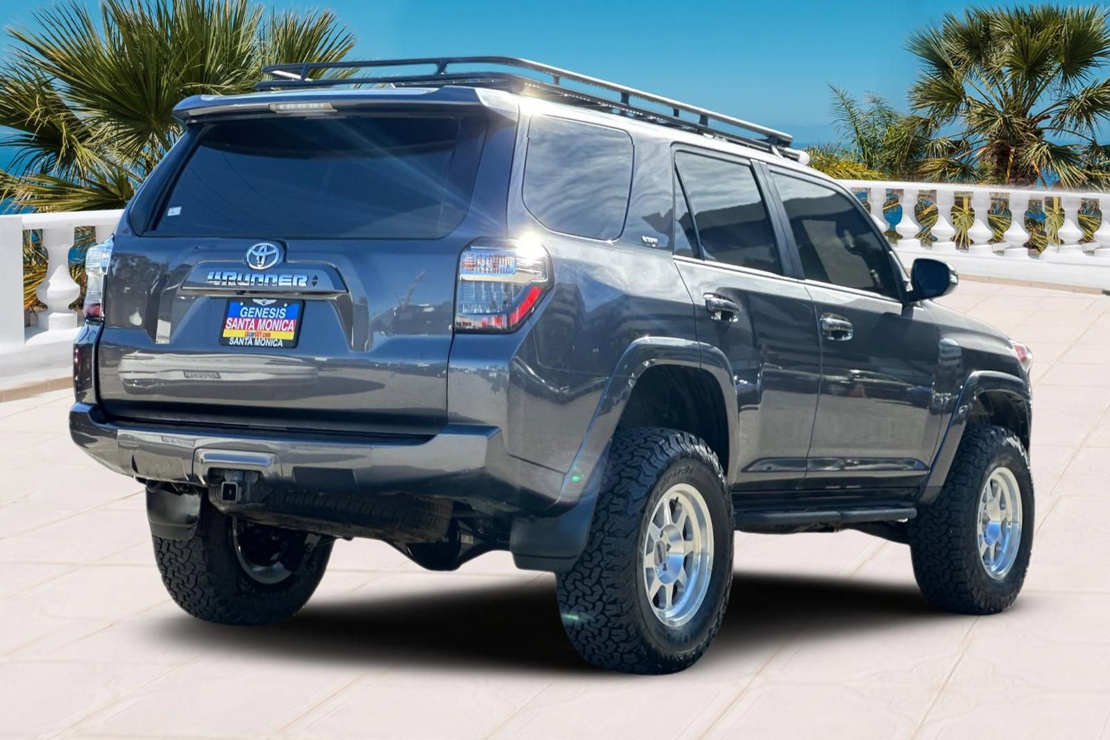 Used 2023 Toyota 4Runner SR5 Premium w/ Moonroof Package image 4