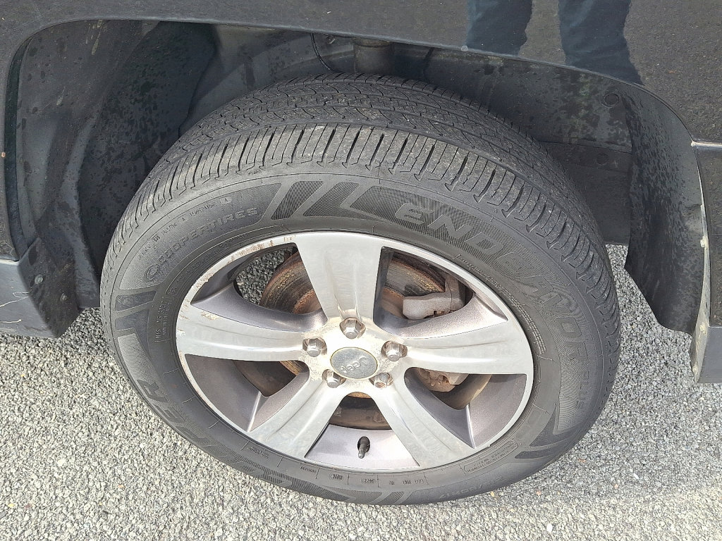 Used 2016 Jeep Patriot High Altitude image 9