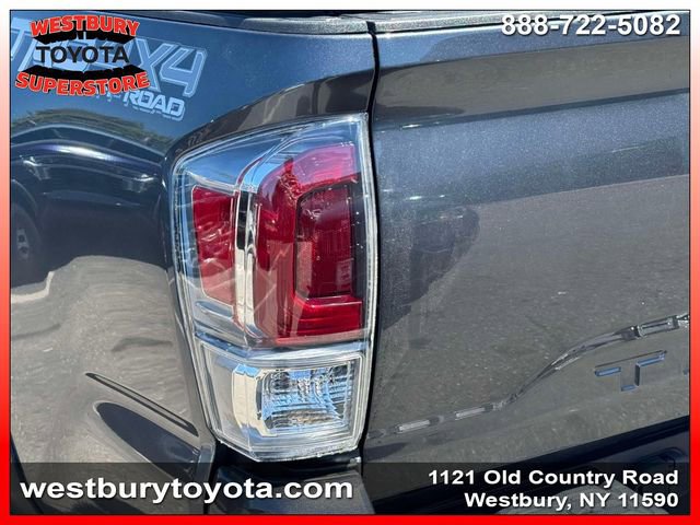 Certified 2023 Toyota Tacoma TRD Off-Road w/ TRD Premium Off Road Package AWD/4WD image 14