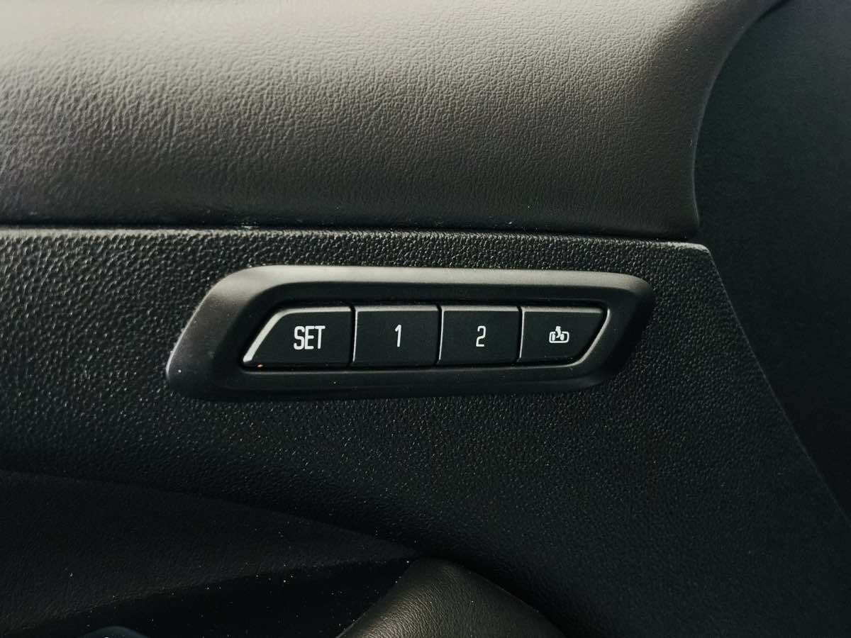 Used 2017 Buick LaCrosse Essence w/ Sun and Shade Package FWD image 33