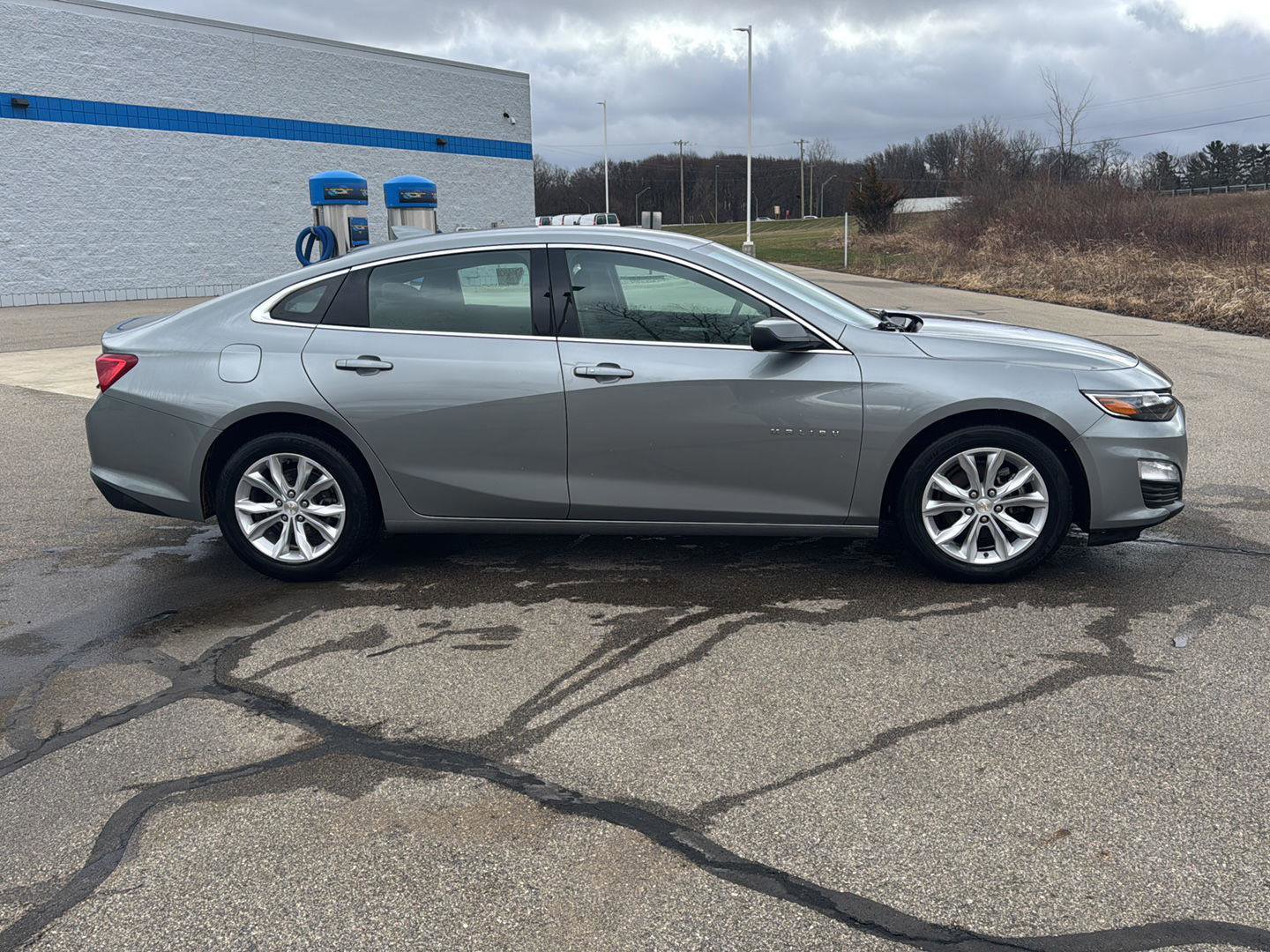 Used 2023 Chevrolet Malibu LT image 8