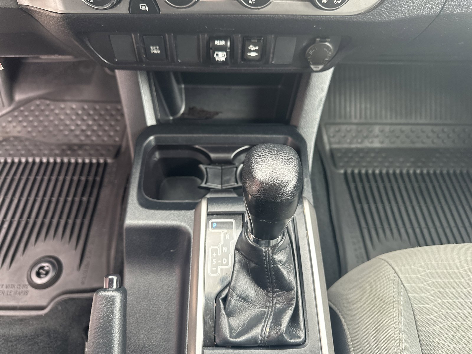 Used 2019 Toyota Tacoma SR5 image 13