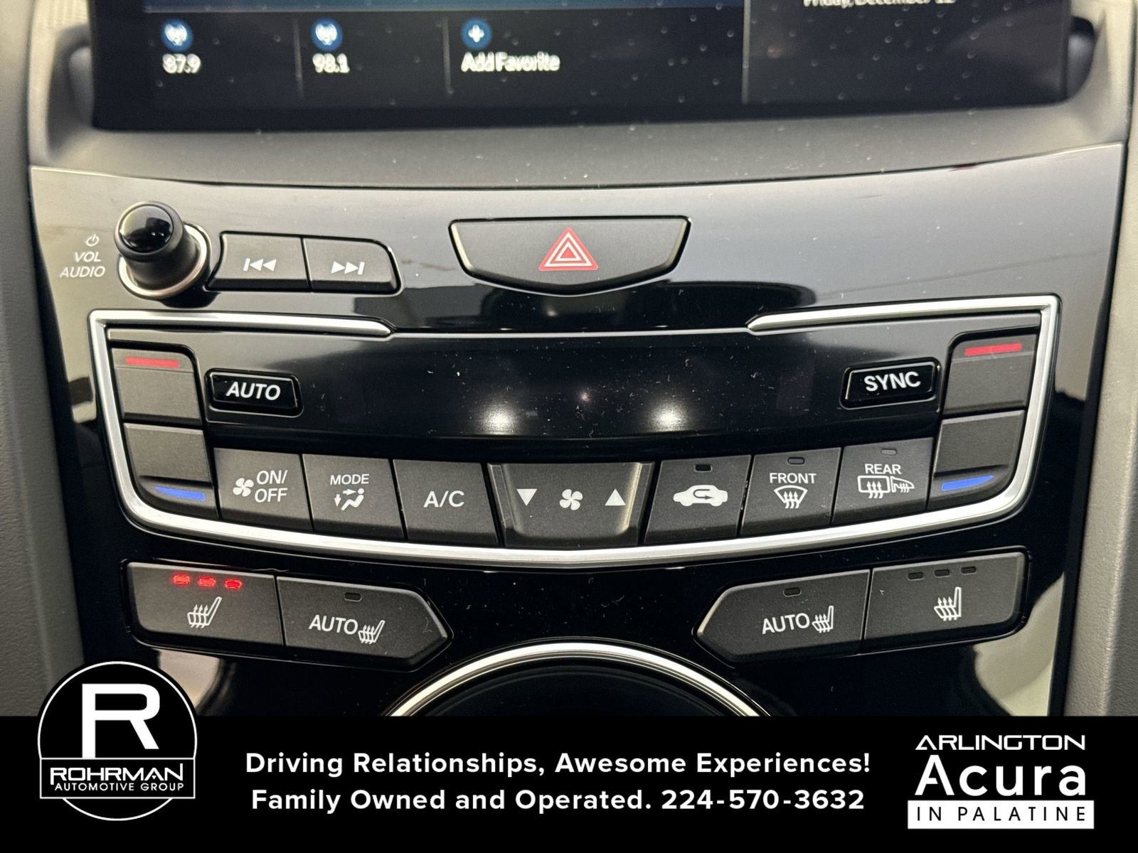 New 2026 Acura RDX SH-AWD image 8