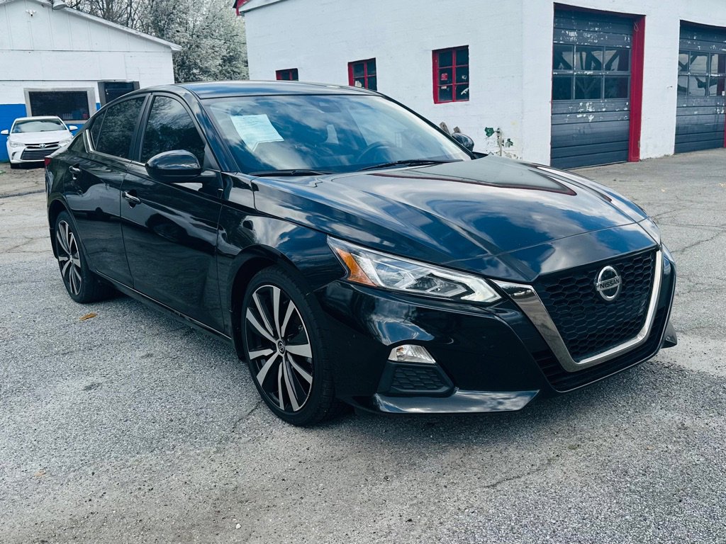 Used 2021 Nissan Altima 2.5 SR image 3