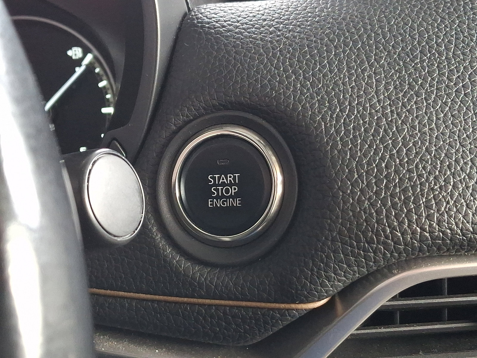 Used 2024 MAZDA CX-90 3.3 Turbo w/ Premium Package image 25