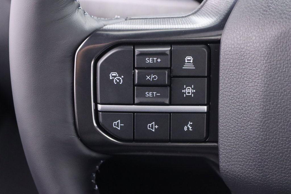 New 2026 Ford F450 Platinum image 18