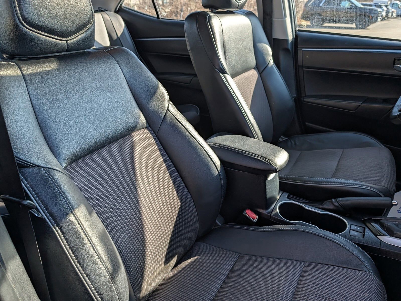 Used 2016 Toyota Corolla S image 21