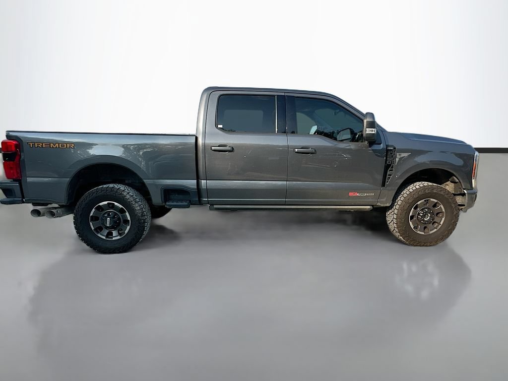 Used 2023 Ford F250 Lariat w/ Lariat Ultimate Package AWD/4WD image 4
