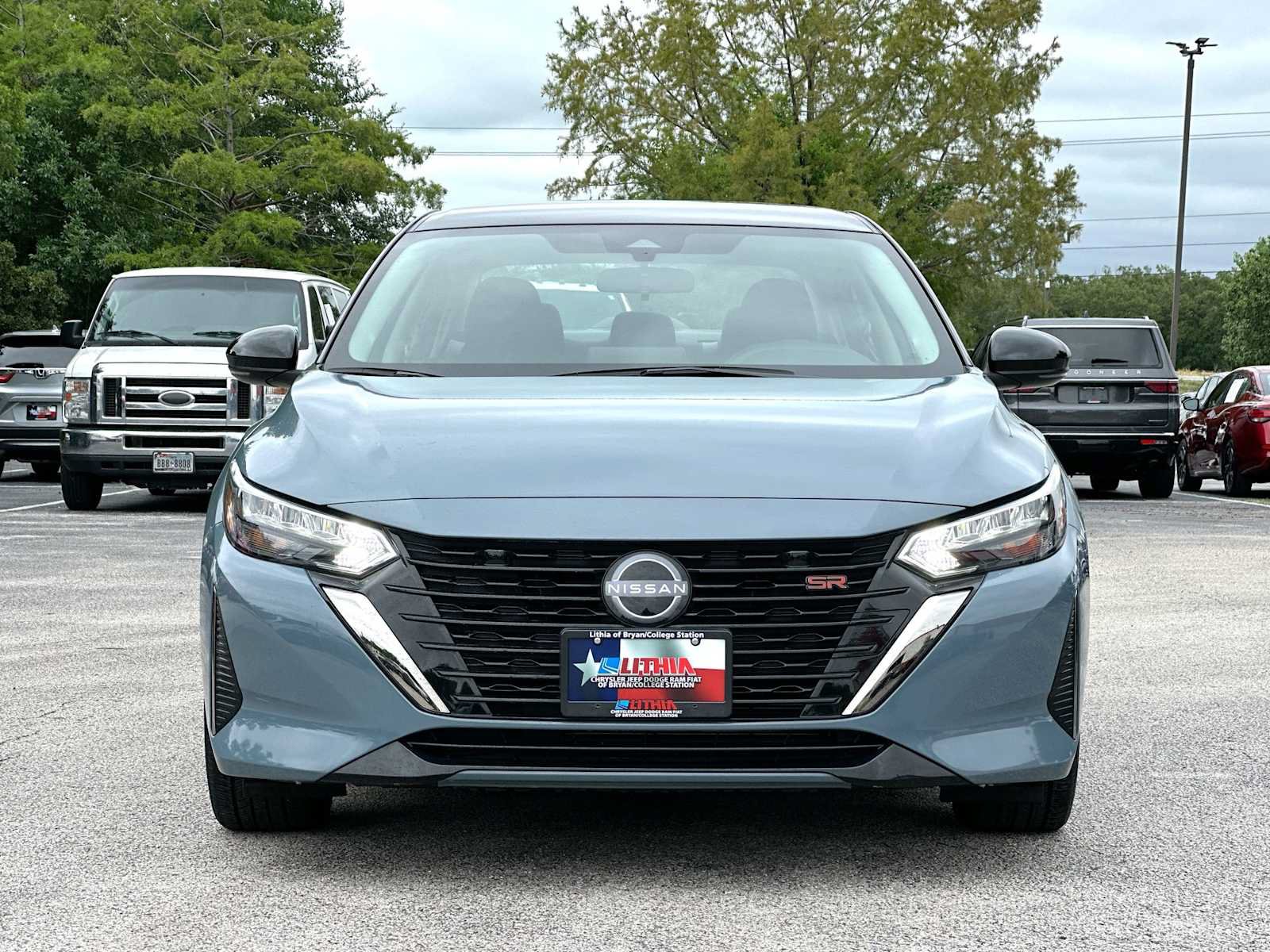 Used 2025 Nissan Sentra SR FWD image 10