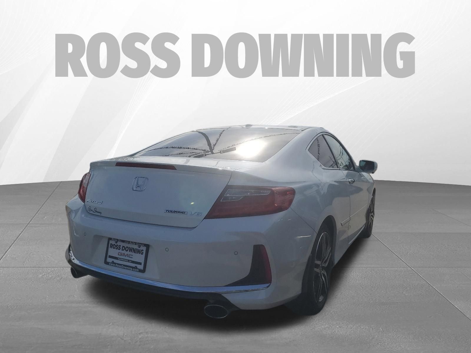 Used 2016 Honda Accord Touring image 4