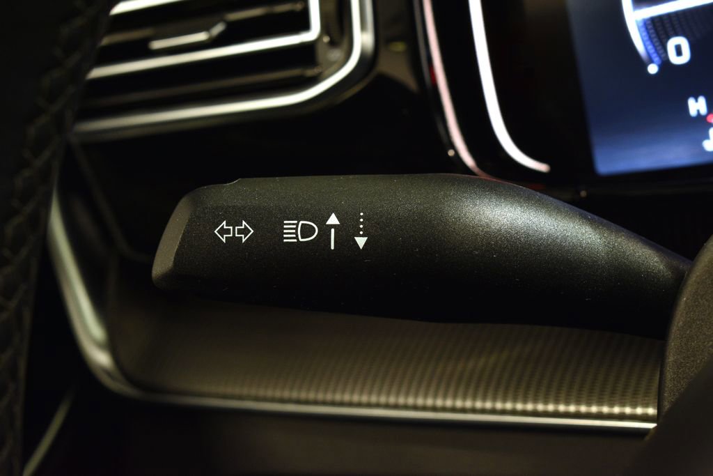 Used 2023 Jeep Grand Wagoneer Series II w/ Quick Order Packagew 28T image 18