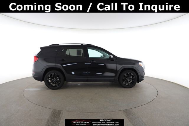 Used 2021 GMC Terrain SLT w/ Elevation Edition image 23