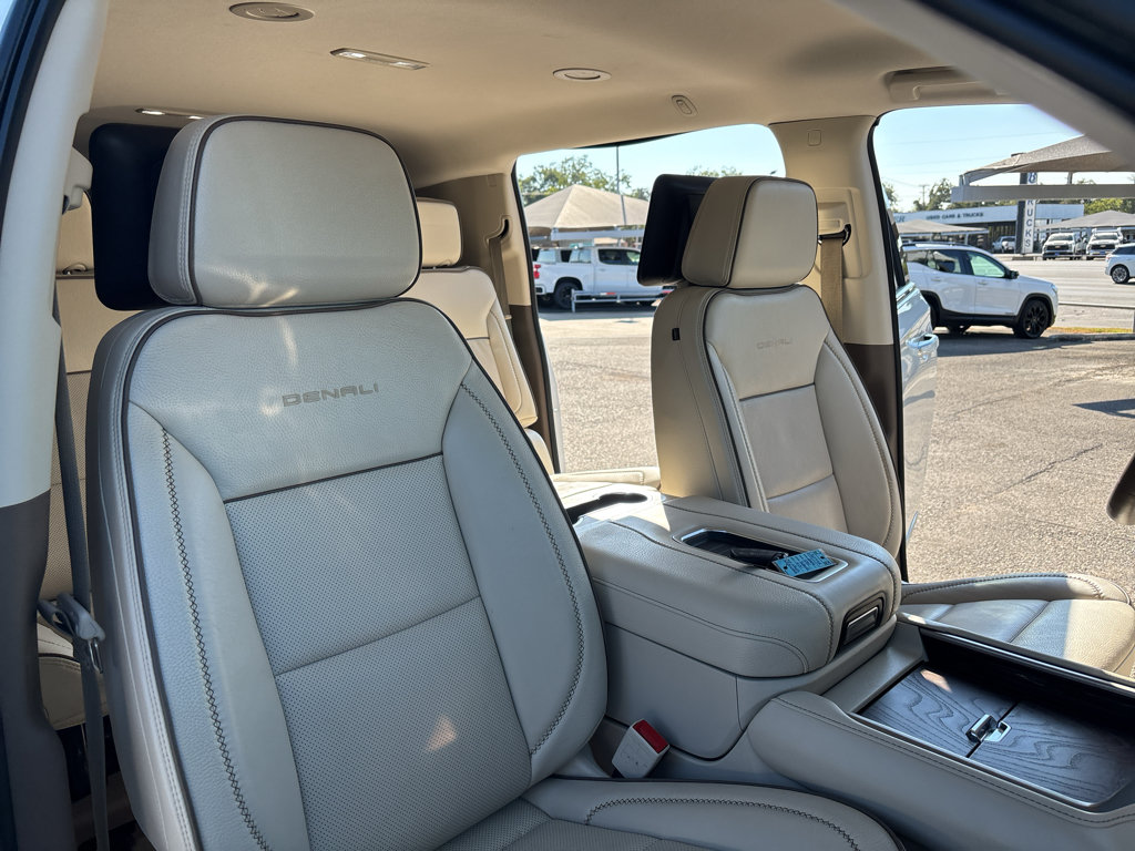 Certified 2024 GMC Yukon XL Denali w/ Advanced Technology Package AWD/4WD image 24