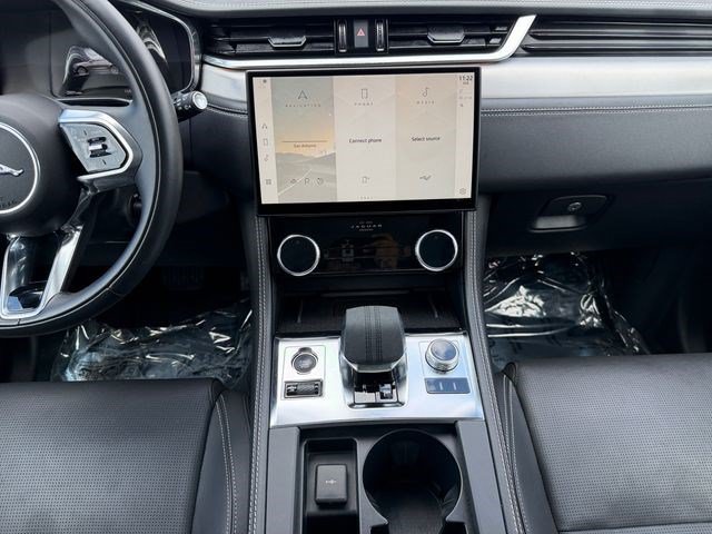 Used 2024 Jaguar F-PACE R-Dynamic S AWD/4WD image 15