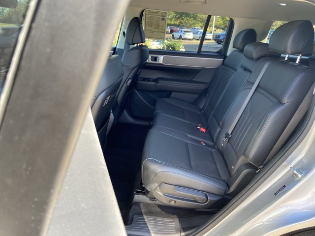 Used 2026 Hyundai Santa Fe SEL FWD image 17
