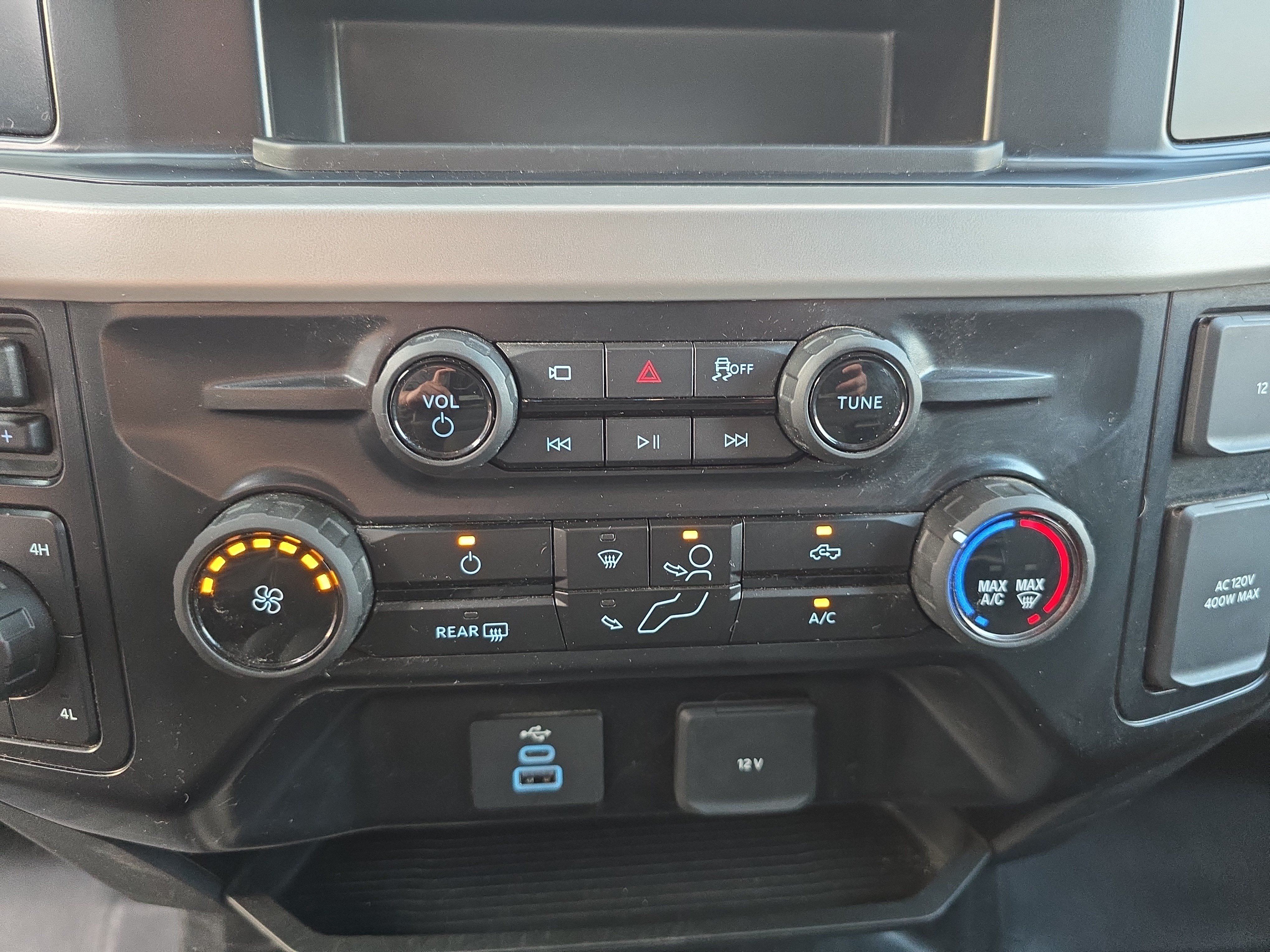 Used 2025 Ford F250 XL w/ STX Appearance Package AWD/4WD image 21