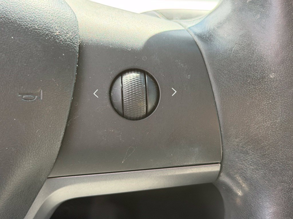 Used 2018 Tesla Model 3 Mid Range RWD image 21