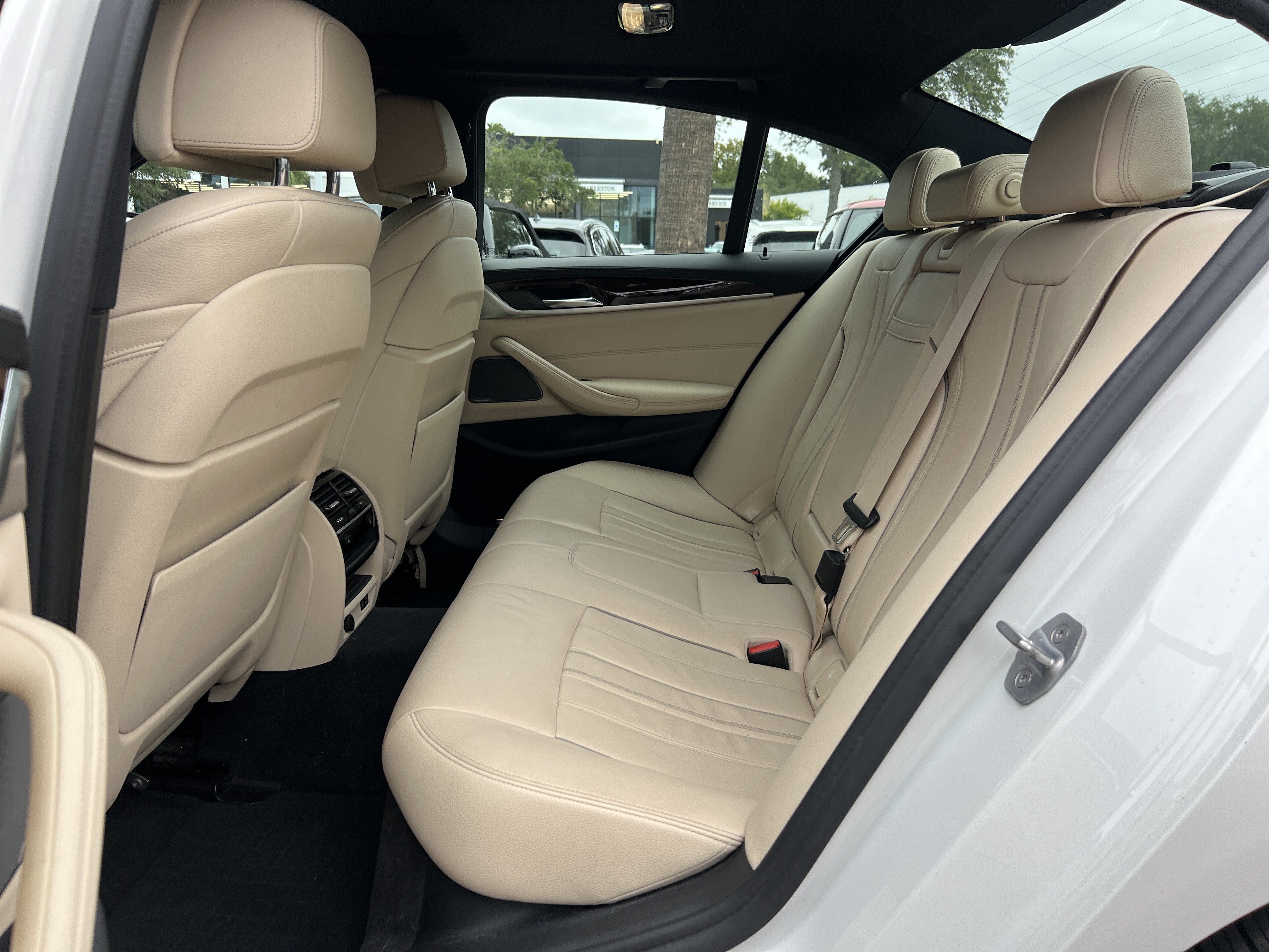 Used 2020 BMW 540i xDrive w/ M Sport Package AWD/4WD image 31