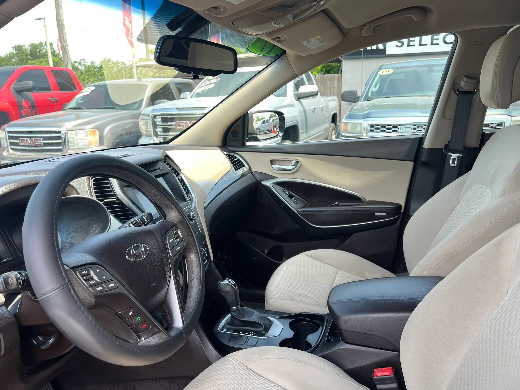 Used 2017 Hyundai Santa Fe Sport FWD image 10