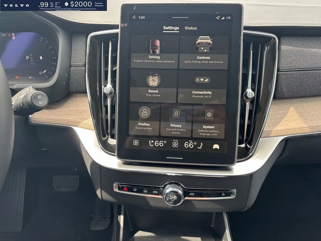 New 2026 Volvo XC90 B6 Plus w/ Protection Package AWD/4WD image 14