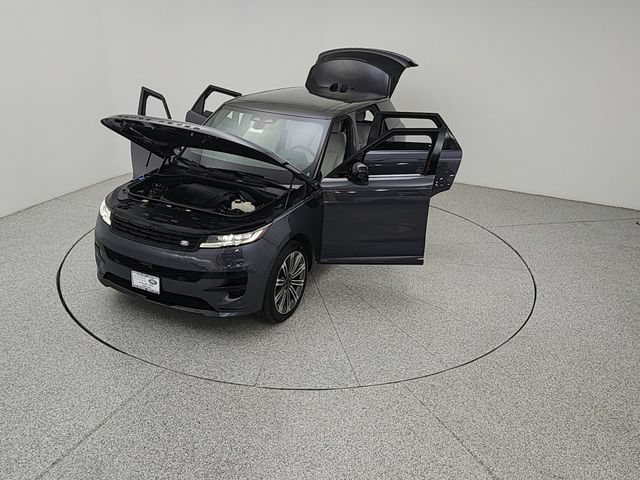 Used 2026 Land Rover Range Rover Sport Dynamic SE AWD/4WD image 21