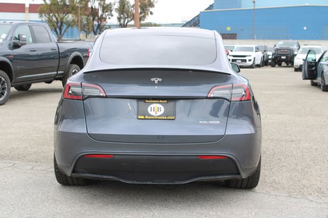 Used 2022 Tesla Model Y Performance AWD/4WD image 4