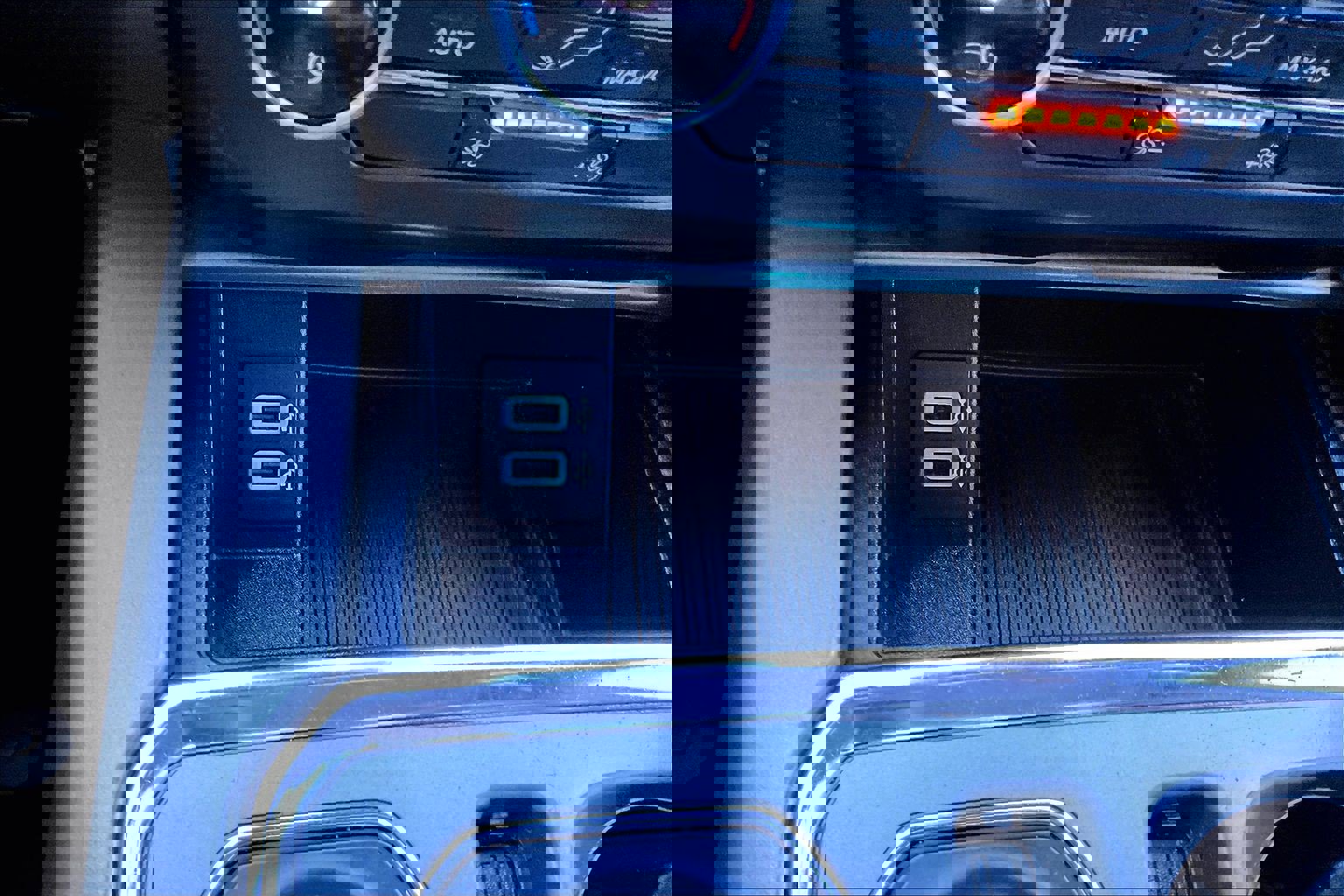 Used 2019 Ford Expedition XLT w/ Equipment Group 201A image 16