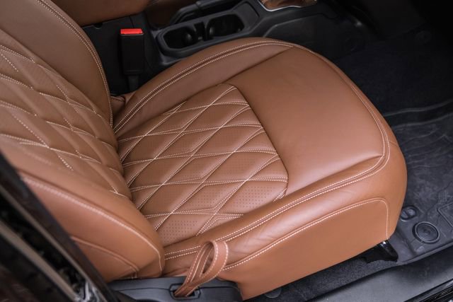 Used 2025 Jeep Gladiator Rubicon w/ Safety Group AWD/4WD image 85